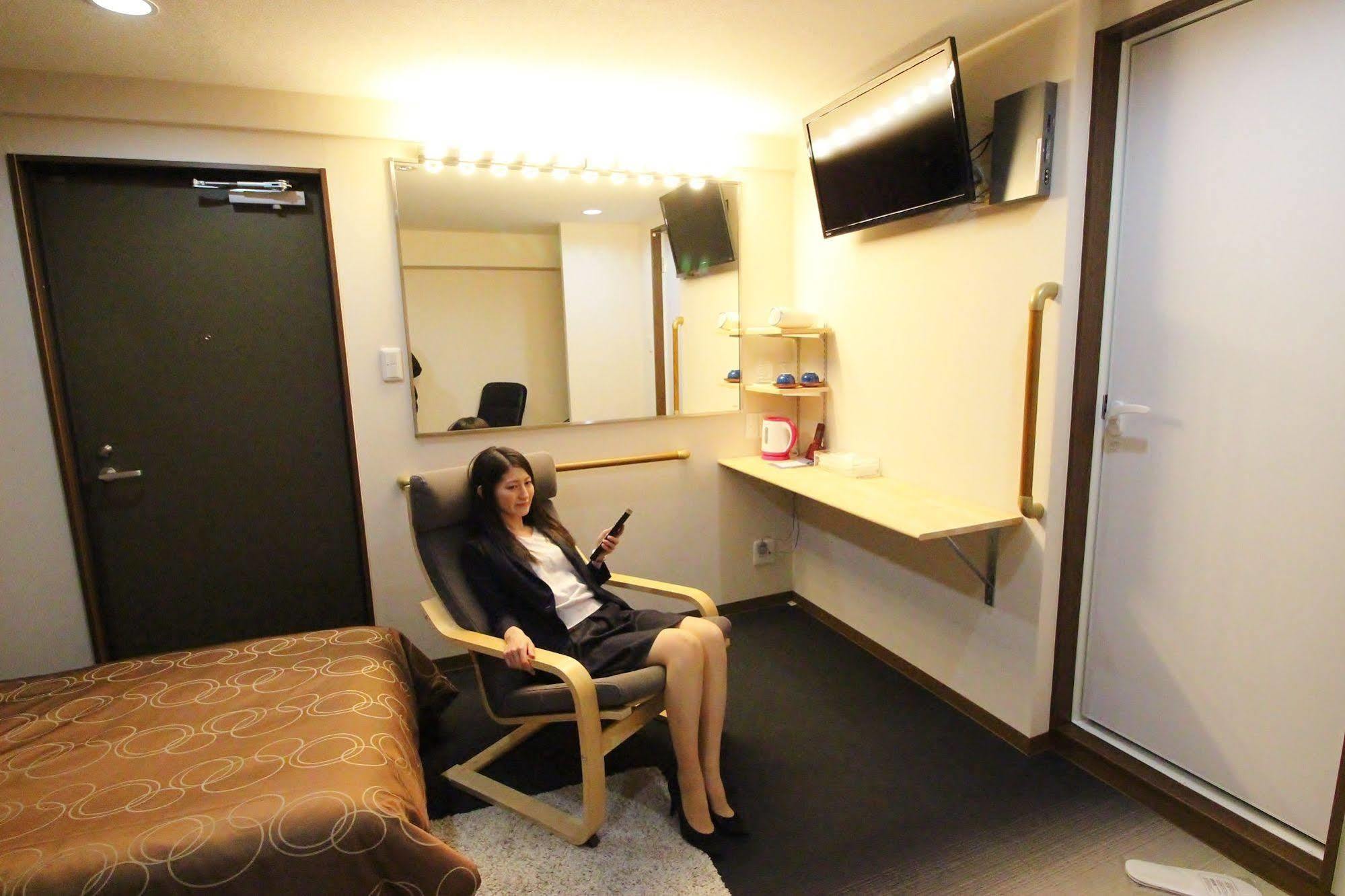 Business Hotel Ban Tokyo Ngoại thất bức ảnh